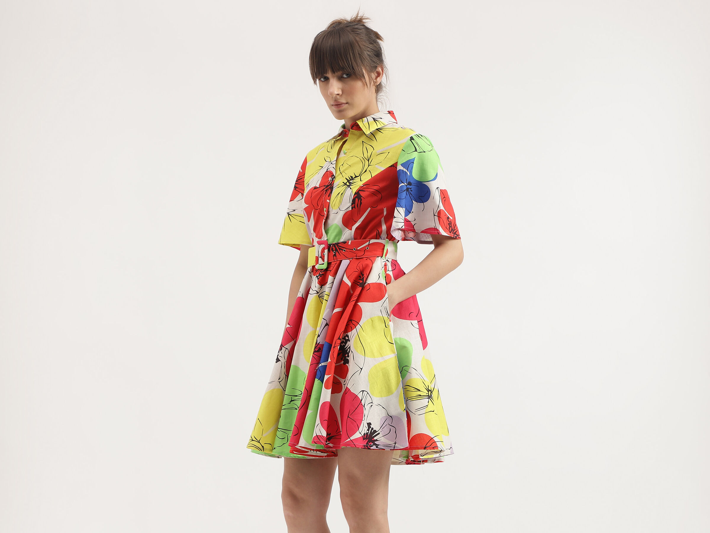 S/S PRINTED SHORT FLARE DRESS WITH BELT image number 2